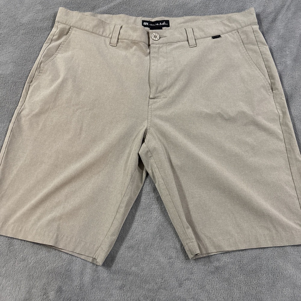 Travis Mathew Golf Chino Shorts Men's 38 Khaki Performance 10" Stretch #025